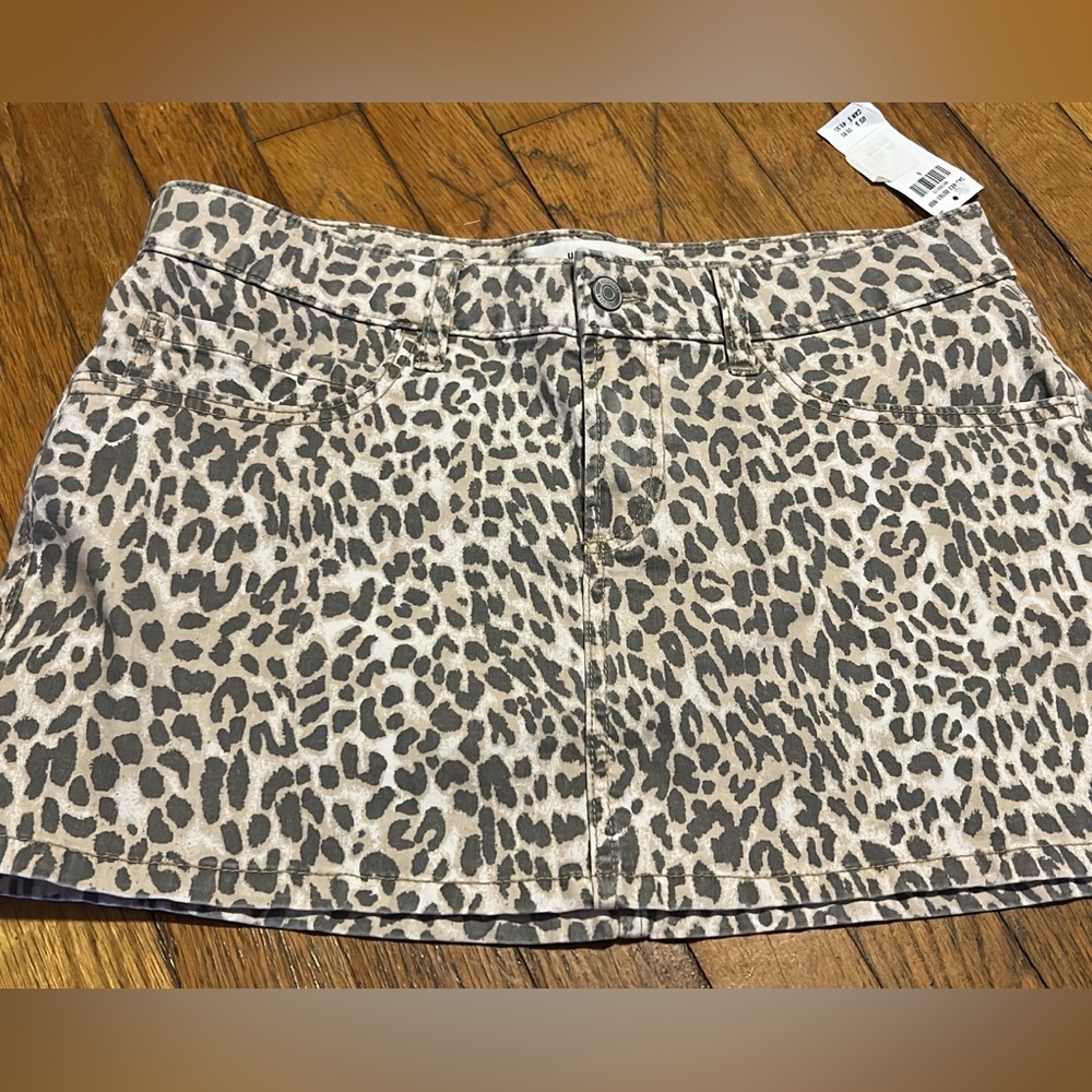 Hollister Leopard Print Mini Skirt